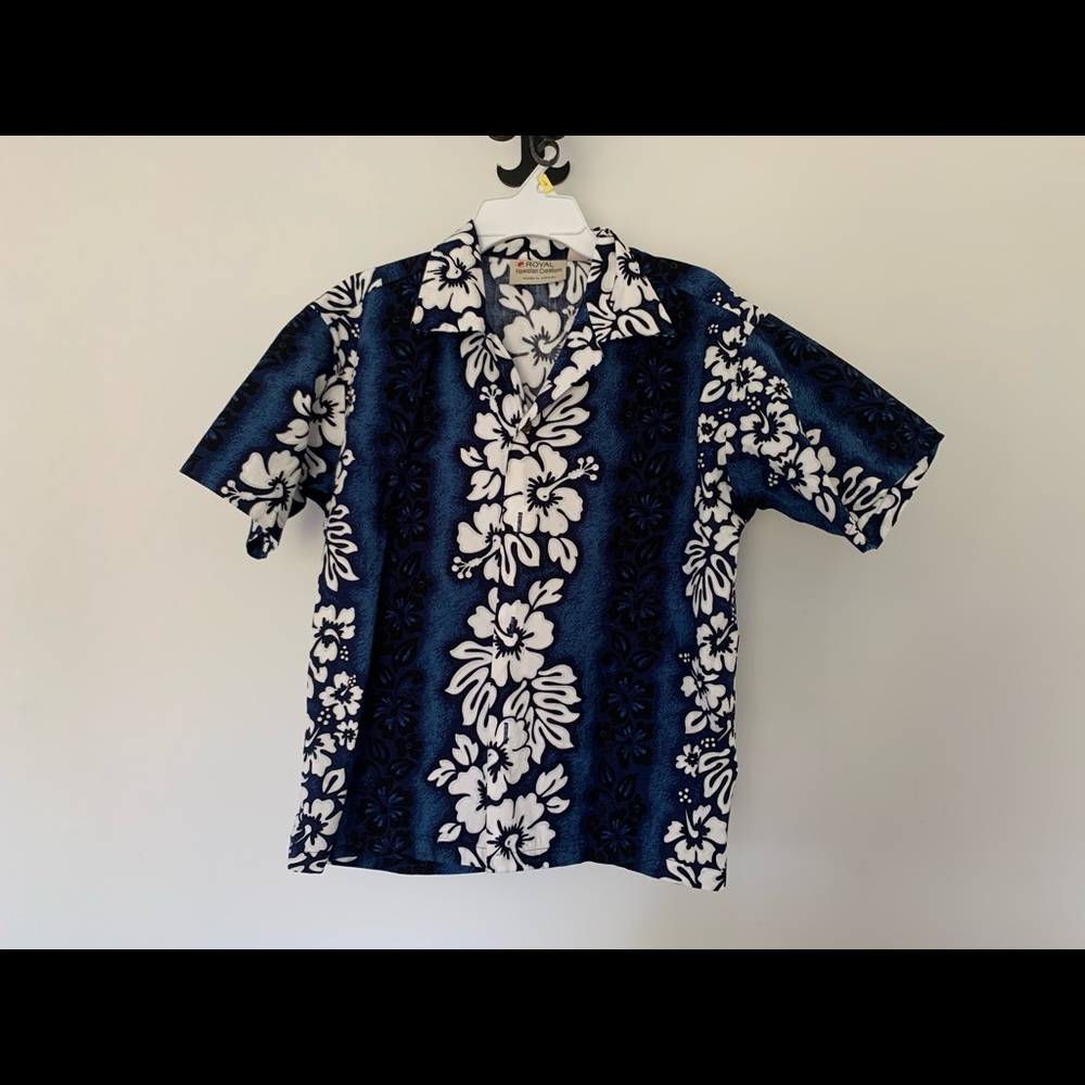 NWOT Authentic Hawaiian Shirt